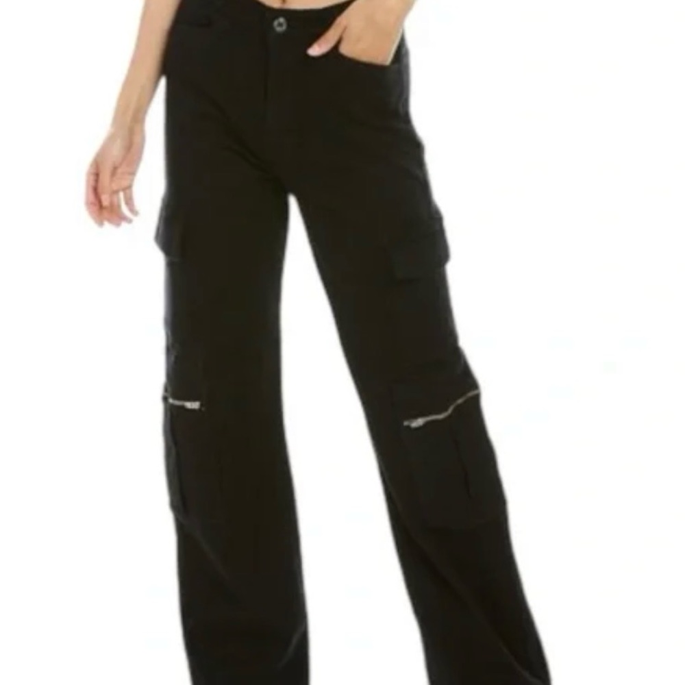 WeWoreWhat Black Wide Leg Cargo Pants